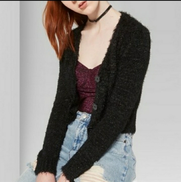 Fuzzy Cropped Button Cardigan - Picture 2 of 4